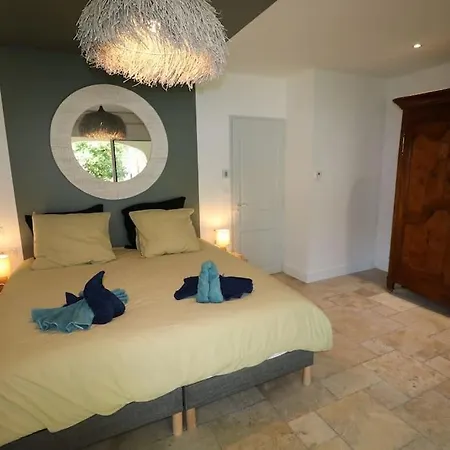 Apartment Magnifique Rez De Jardin A 150 M De La *